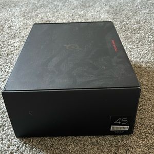 Peloton cycling shoes